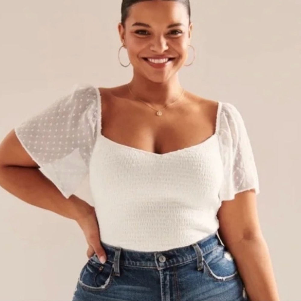 Abercrombie ruched shirt with flowy sleeves